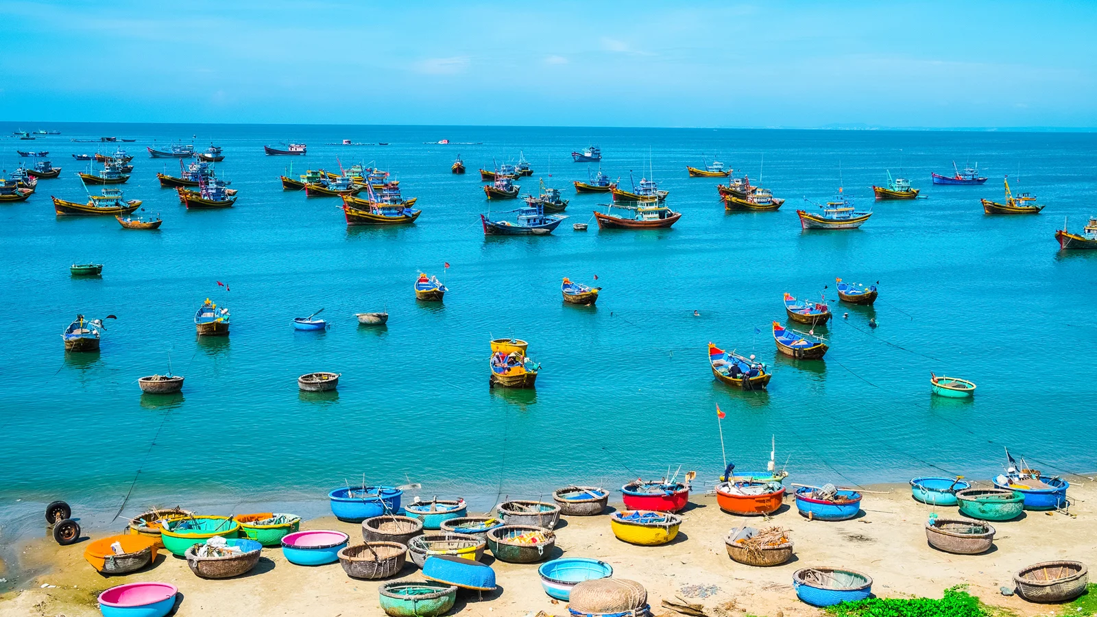 Làng chài Hòn Rơm