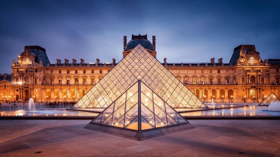 địa điểm du lịch pháp Bảo tàng Louvre - Thiên đường nghệ thuật trên nước Pháp hoa lệ