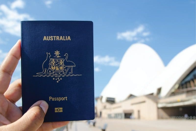 kinh nghiệm du lịch úc Để đi du lịch Úc bạn cần phải có visa 600 - loại thị thực dành cho du khách và người thăm thân