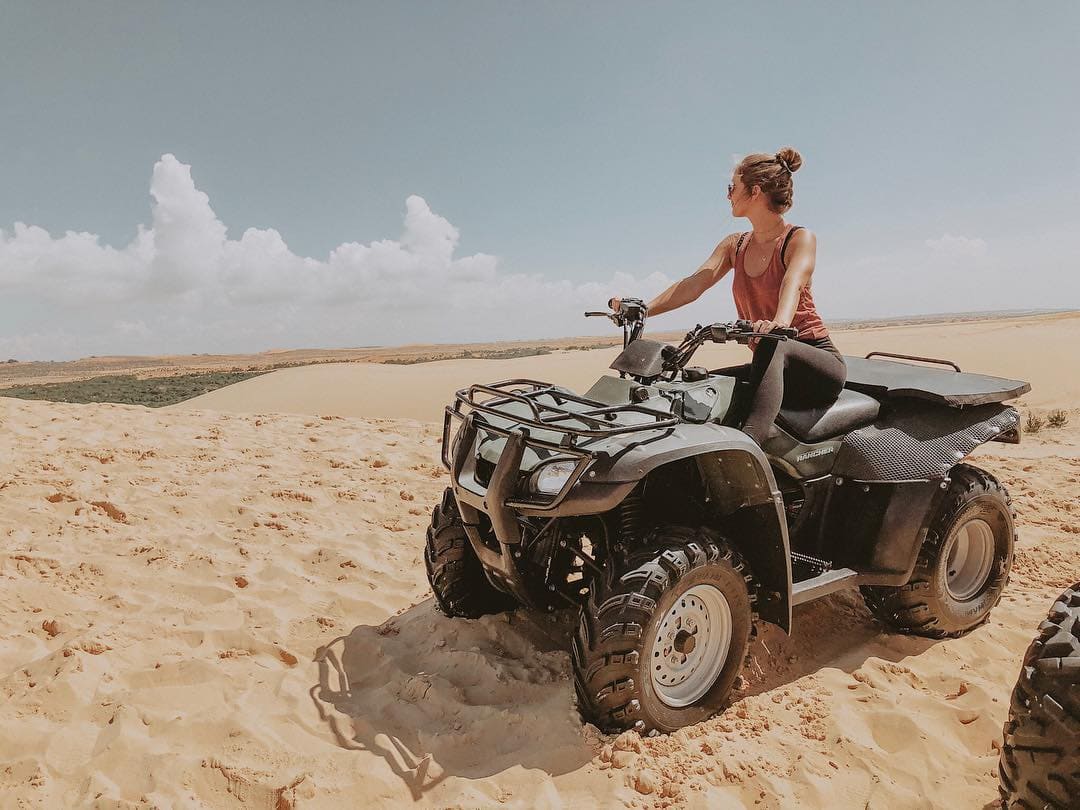 sa mạc sahara Tận hưởng niềm vui phấn khích với trải nghiệm lái moto trên cát tại Sahara