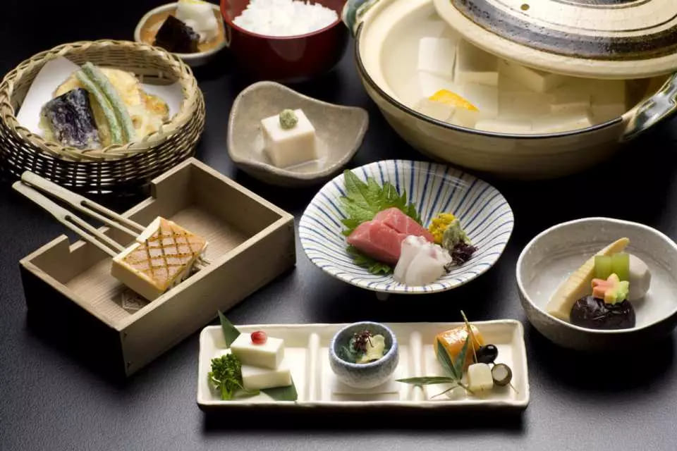 du lịch kyoto mùa thu Thưởng thức những món ngon của ẩm thực mùa thu Kyoto
