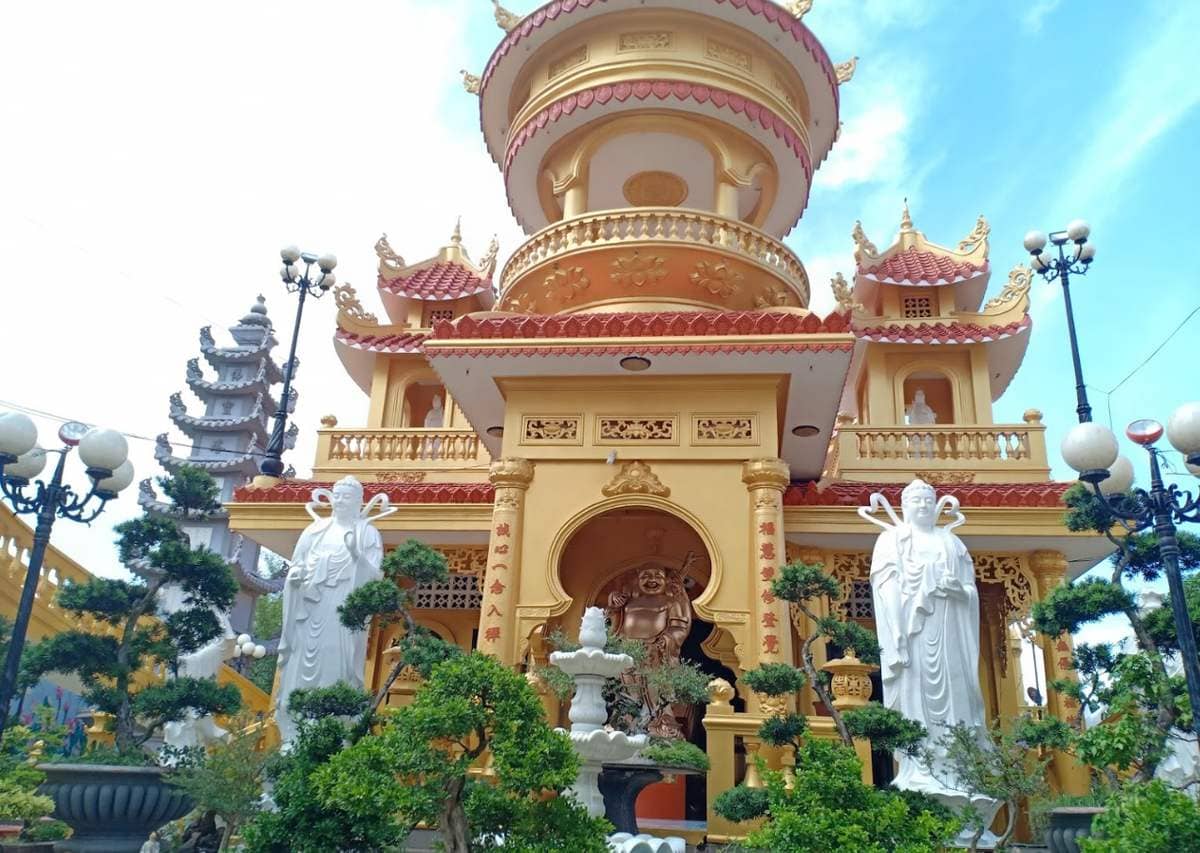 chùa phước thành Có hai cách di chuyển đến chùa Phước Thành An Giang dễ dàng
