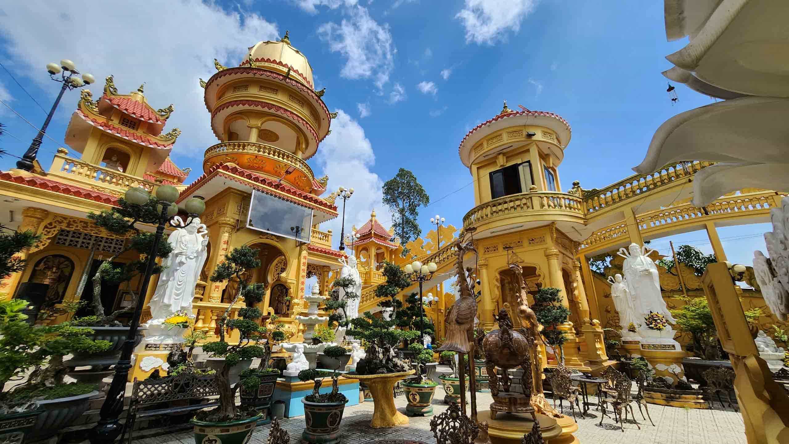 chùa phước thành Khuôn viên ngôi chùa rộng hơn 4.000m²
