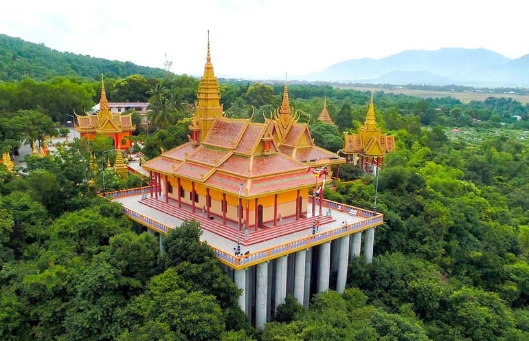 Kinh nghiệm hữu ích khi tham quan Chùa Tà Pạ An Giang
