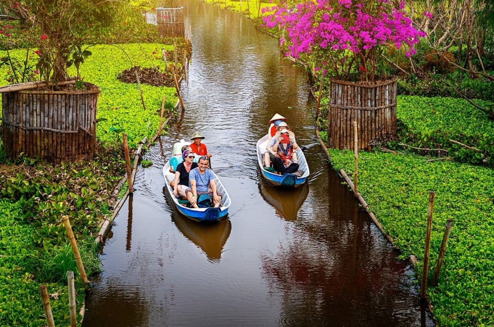 Thời điểm đẹp nhất để khám phá Rừng Tràm Trà Sư là vào mùa nước nổi (tháng 9 - tháng 11)