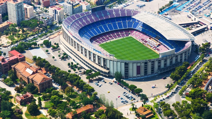 Sân vận động Camp Nou - một trong những sân bóng lớn nhất thế giới