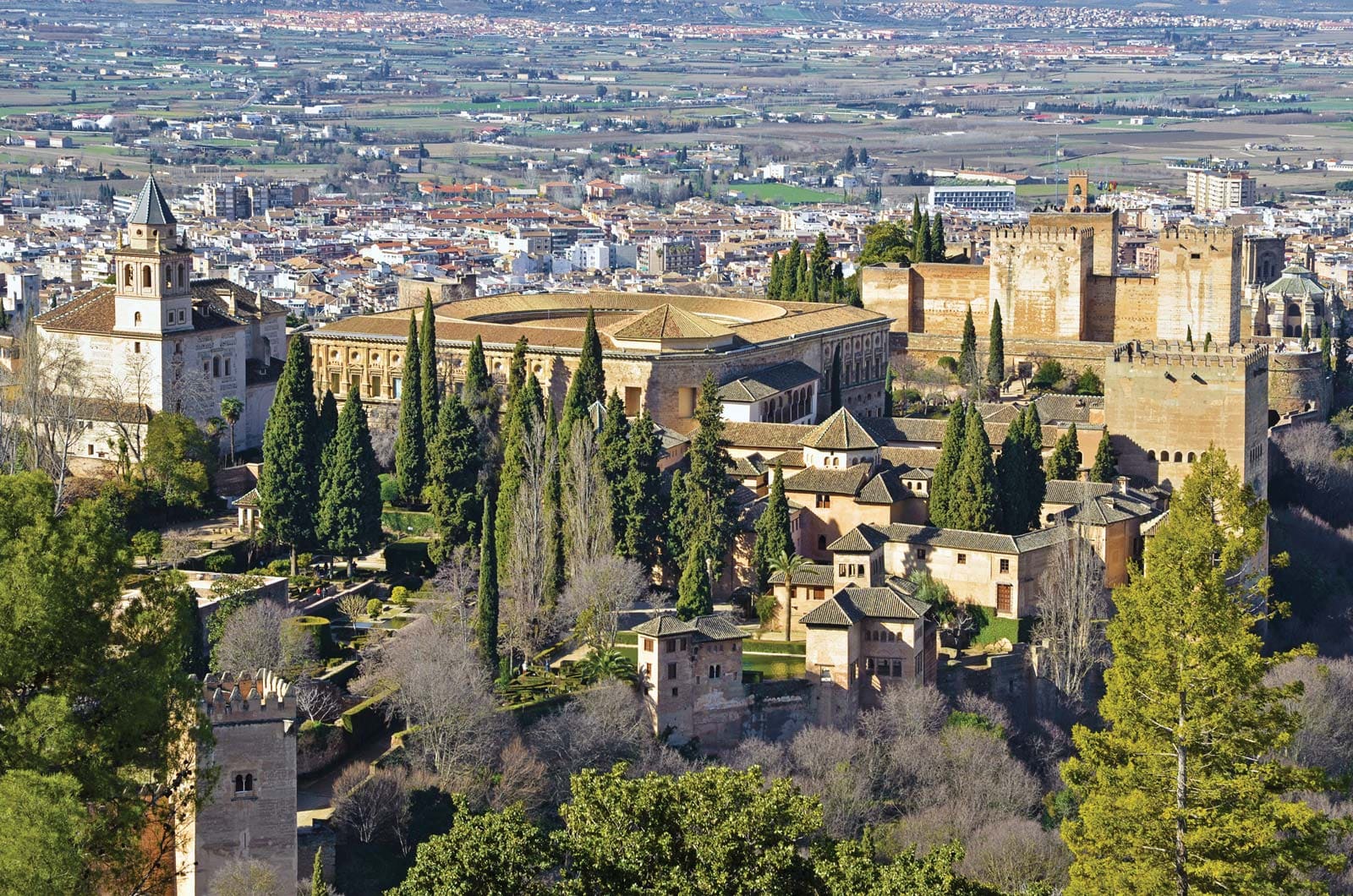 Lạc bước vào Granada - Hành trình khám phá vẻ đẹp vượt thời gian