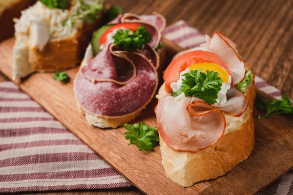 Chlebicek - món ăn nhanh và tiện lợi cho dân văn phòng