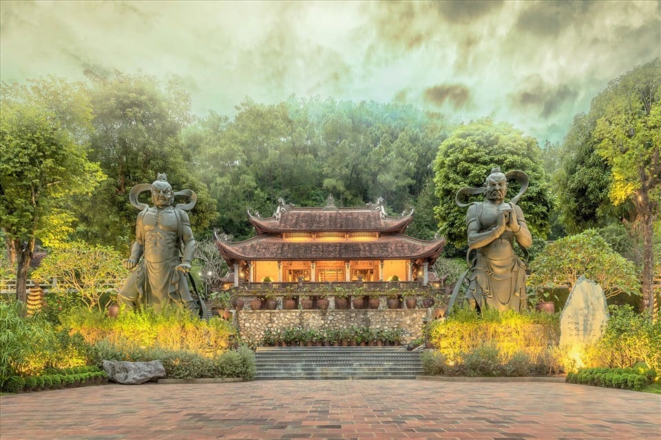 du lịch hà nam Chùa Địa Tạng Phi Lai Tự mang vẻ đẹp thanh tịnh, ẩn mình giữa núi rừng yên bình