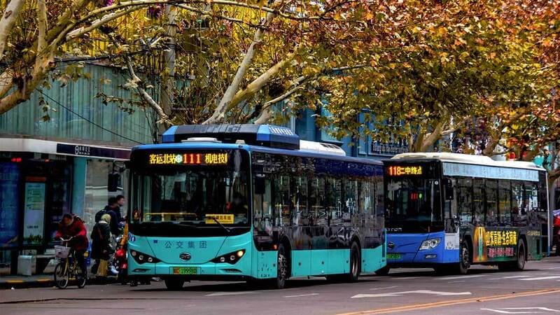 du lịch trung quốc Xe buýt ở Trung Quốc tiện lợi, giá rẻ, phủ sóng khắp các thành phố