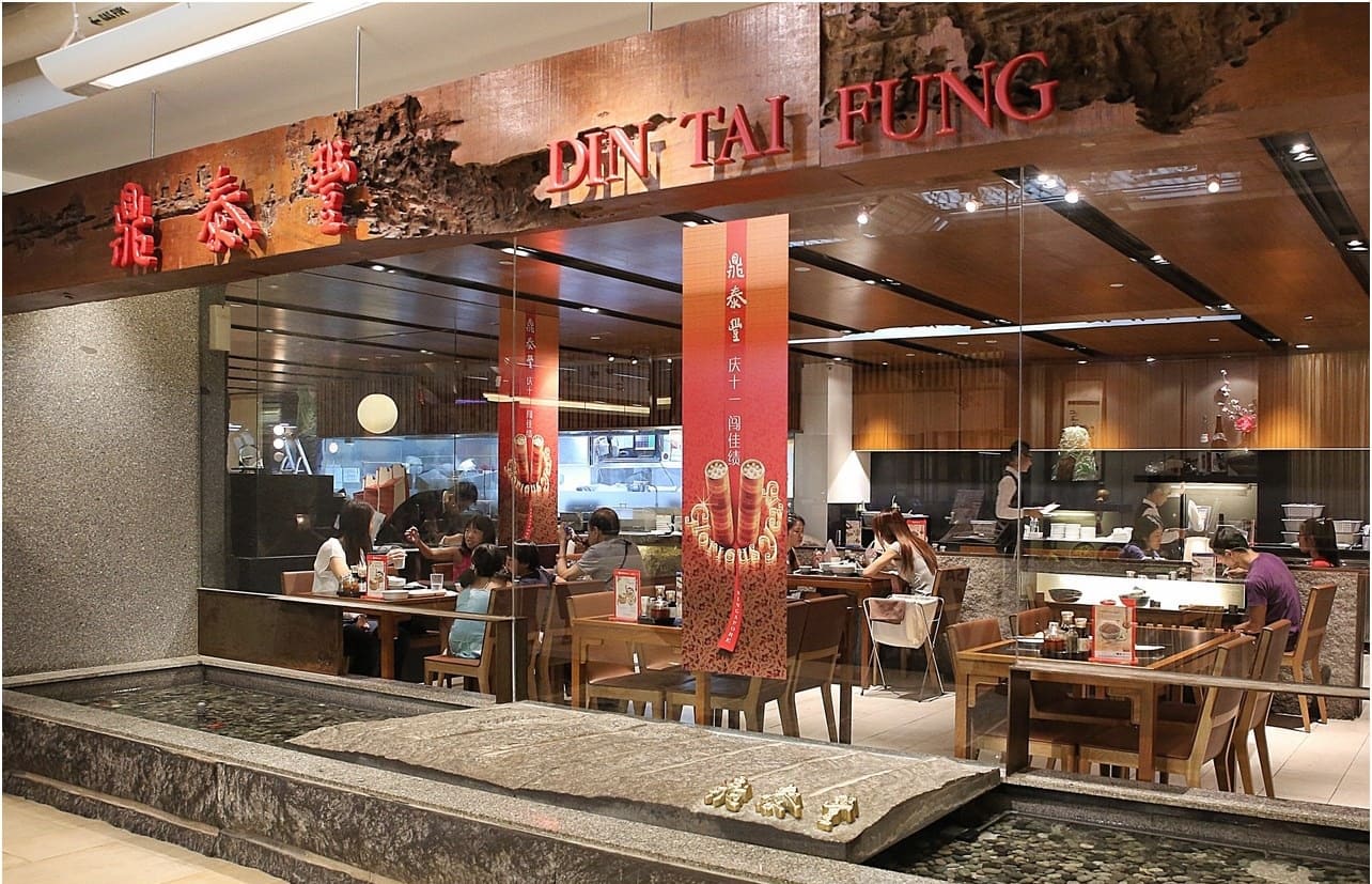 du lịch thượng hải Món Tiểu Long Bao tại Din Tai Fung đã từng được báo Mỹ ca ngợi, vinh dự nhận sao Michelin