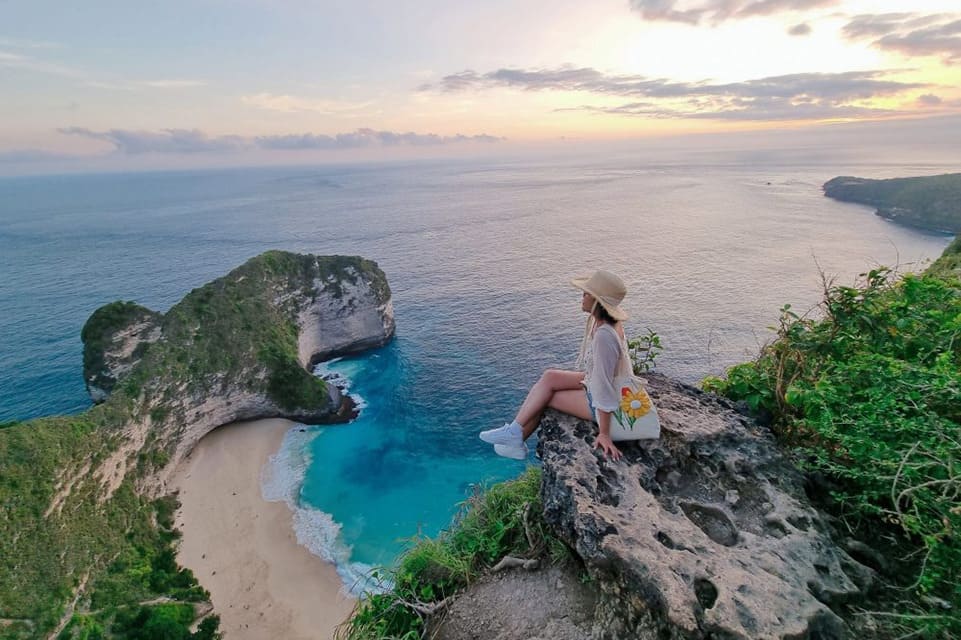 kelingking beach Nét đẹp thơ mộng của Kelingking Beach khiến du khách say lòng