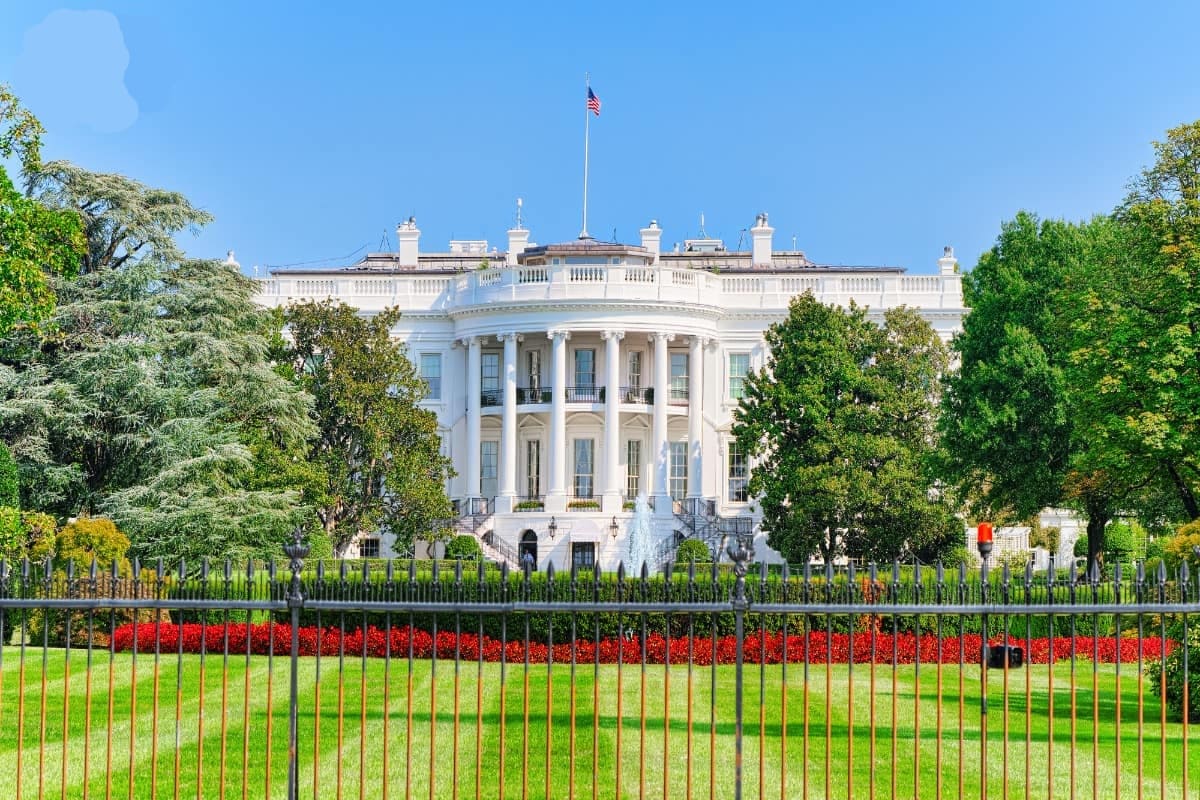 washington d.c Nhà Trắng – biểu tượng quyền lực và nơi làm việc của Tổng thống Mỹ
