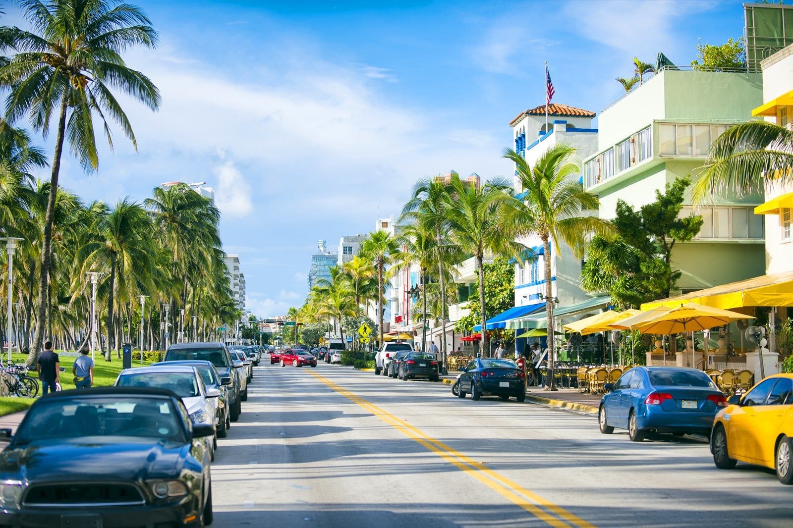 miami Ocean Drive – con đường sôi động bậc nhất Miami với kiến trúc Art Deco và nhịp sống về đêm náo nhiệt