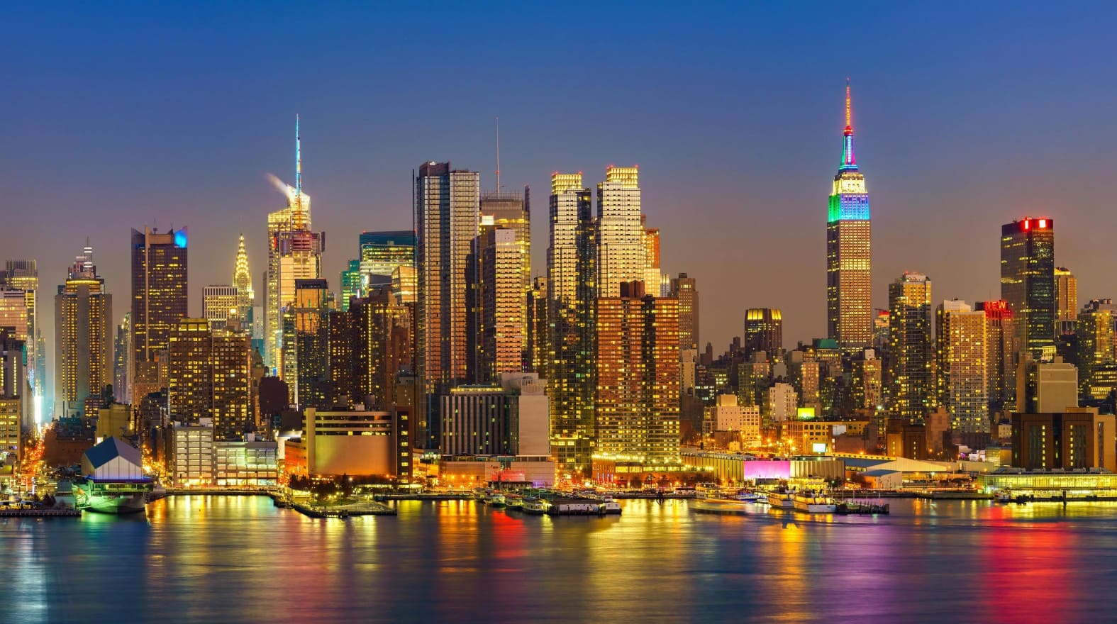 new york New York – thành phố không ngủ, mang trong mình sức sống bất tận và nhịp điệu hiện đại cuốn hút