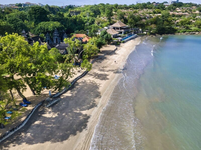 Bãi biển Jimbaran – thiên đường ngắm hoàng hôn và thưởng hải sản tươi ngon ở Bali