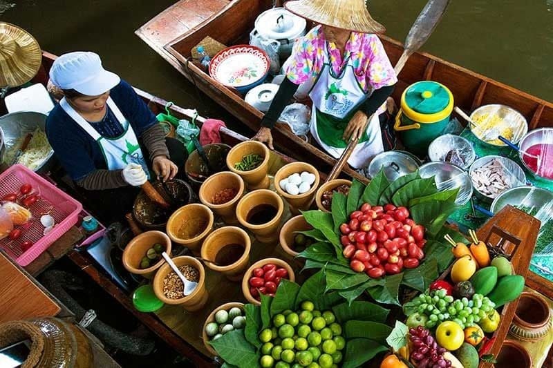 Chợ nổi Taling Chan – nơi hòa quyện giữa ẩm thực và văn hóa Thái truyền thống