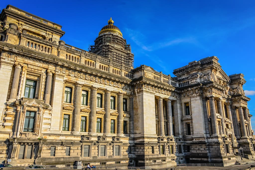 địa điểm du lịch bỉ Cung điện Justice – kiệt tác kiến trúc vĩ đại giữa trung tâm Brussels