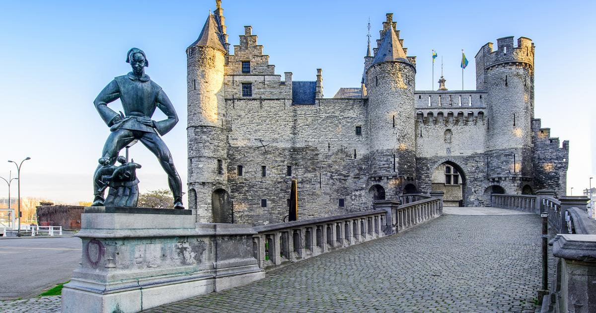 địa điểm du lịch bỉ Lâu đài Het Steen – pháo đài cổ kính ghi dấu lịch sử Antwerp