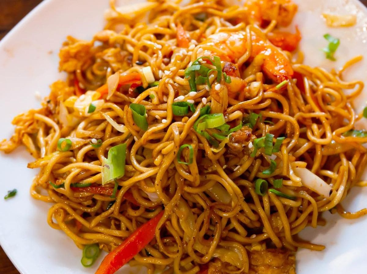Mie Goreng – món mì xào đậm đà, quen thuộc và được yêu thích ở Bali