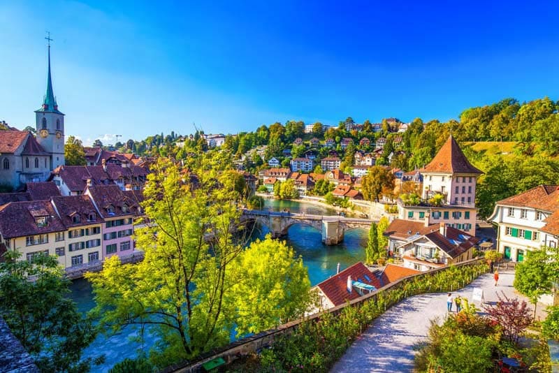 địa điểm du lịch thụy sĩ Bern – thủ đô yên bình mang vẻ đẹp cổ kính và đậm dấu ấn lịch sử Thụy Sĩ