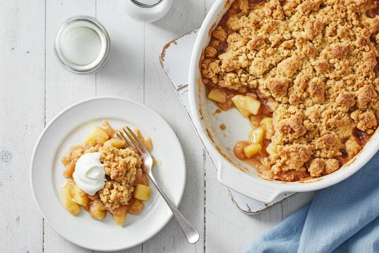 thành phố york Apple Crumble – món bánh táo nướng giòn rụm, thơm ngọt hương bơ và quế