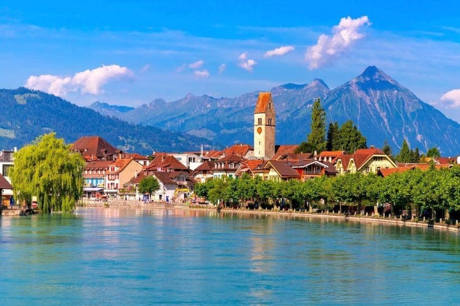 Du lịch Thụy Sĩ tháng nào đẹp nhất phụ thuộc vào sở thích của mỗi người