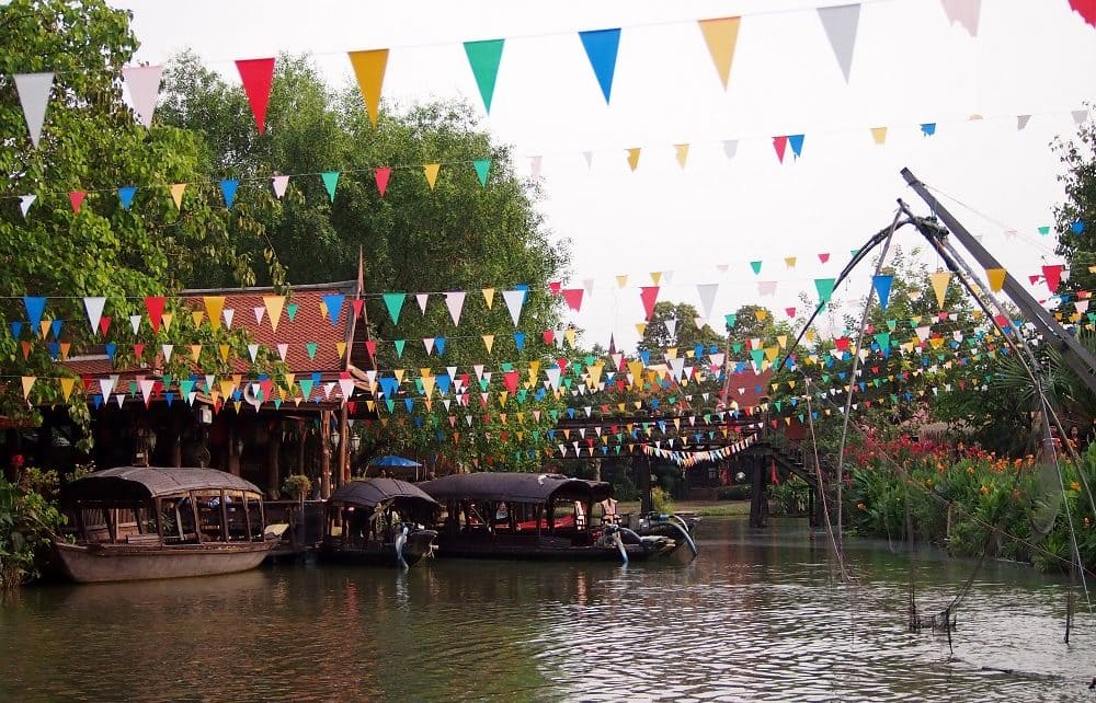 Chợ nổi Ayutthaya tái hiện sinh động văn hóa sông nước Thái Lan xưa