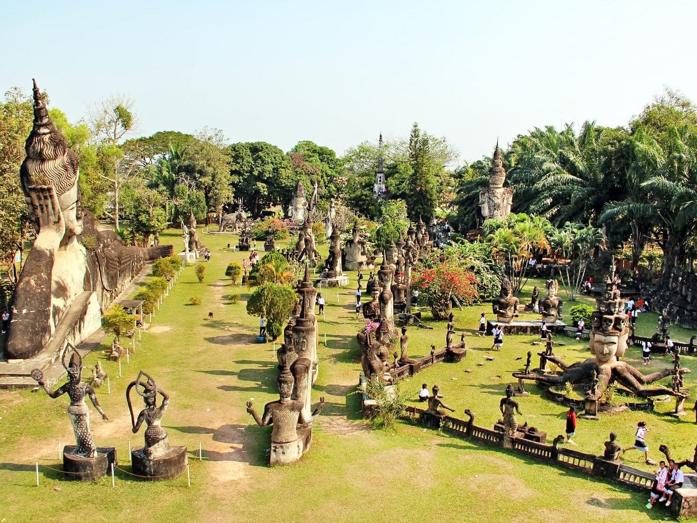 Buddha Park – Khu vườn tượng Phật nổi tiếng của Lào