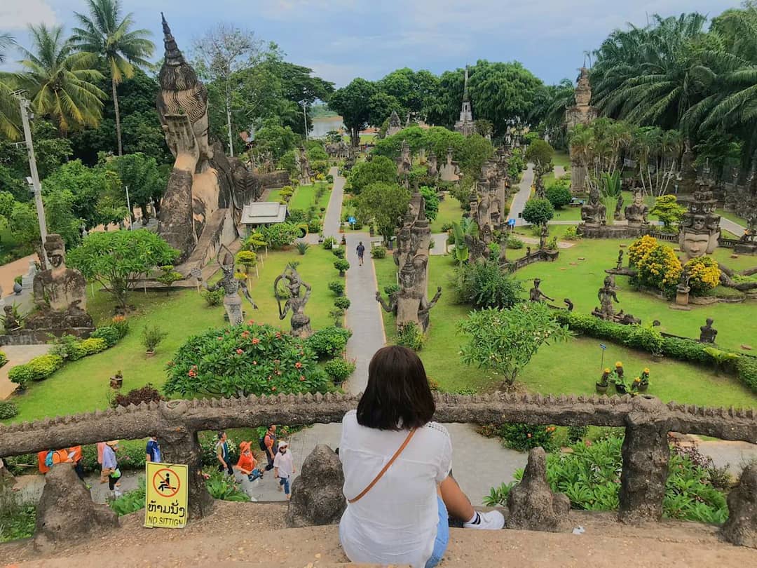 Chiêm ngưỡng hơn 200 bức tượng điêu khắc độc đáo tại Buddha Park