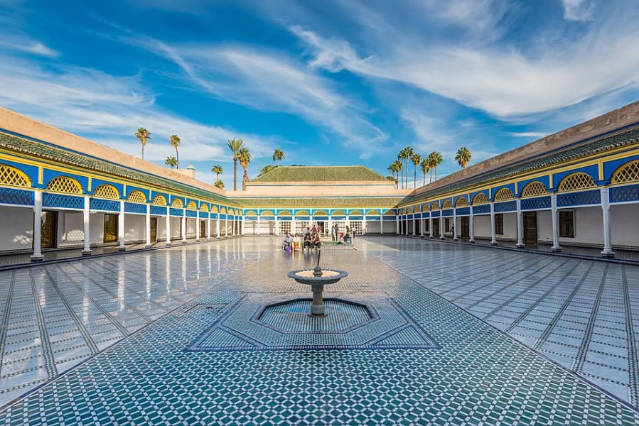 Bahia Palace là công trình kiến trúc hoàng gia nổi bật tại Marrakech với vẻ đẹp tinh xảo và đậm chất nghệ thuật