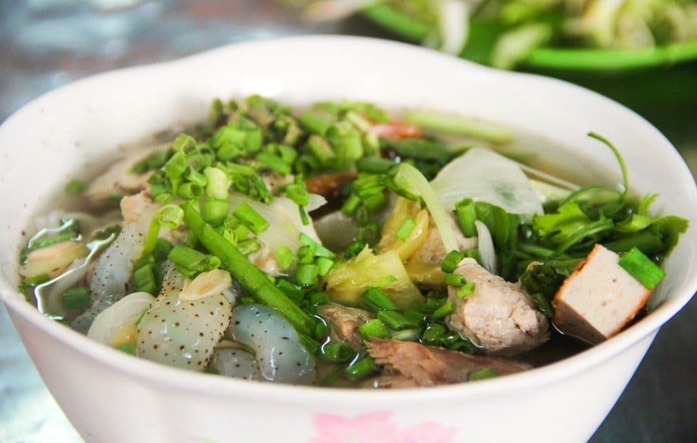 ẩm thực nha trang Bún sứa Nha Trang – Món ngon nổi tiếng với vị ngọt thanh và sứa giòn tươi