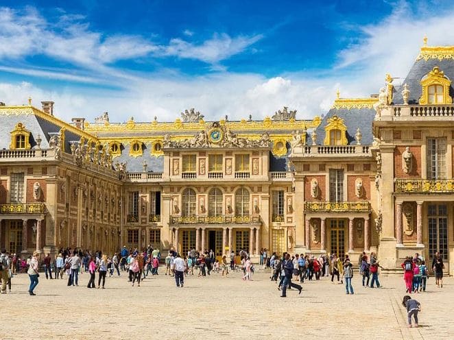 Cung điện Versailles: Khám phá biểu tượng xa hoa của Hoàng gia Pháp
