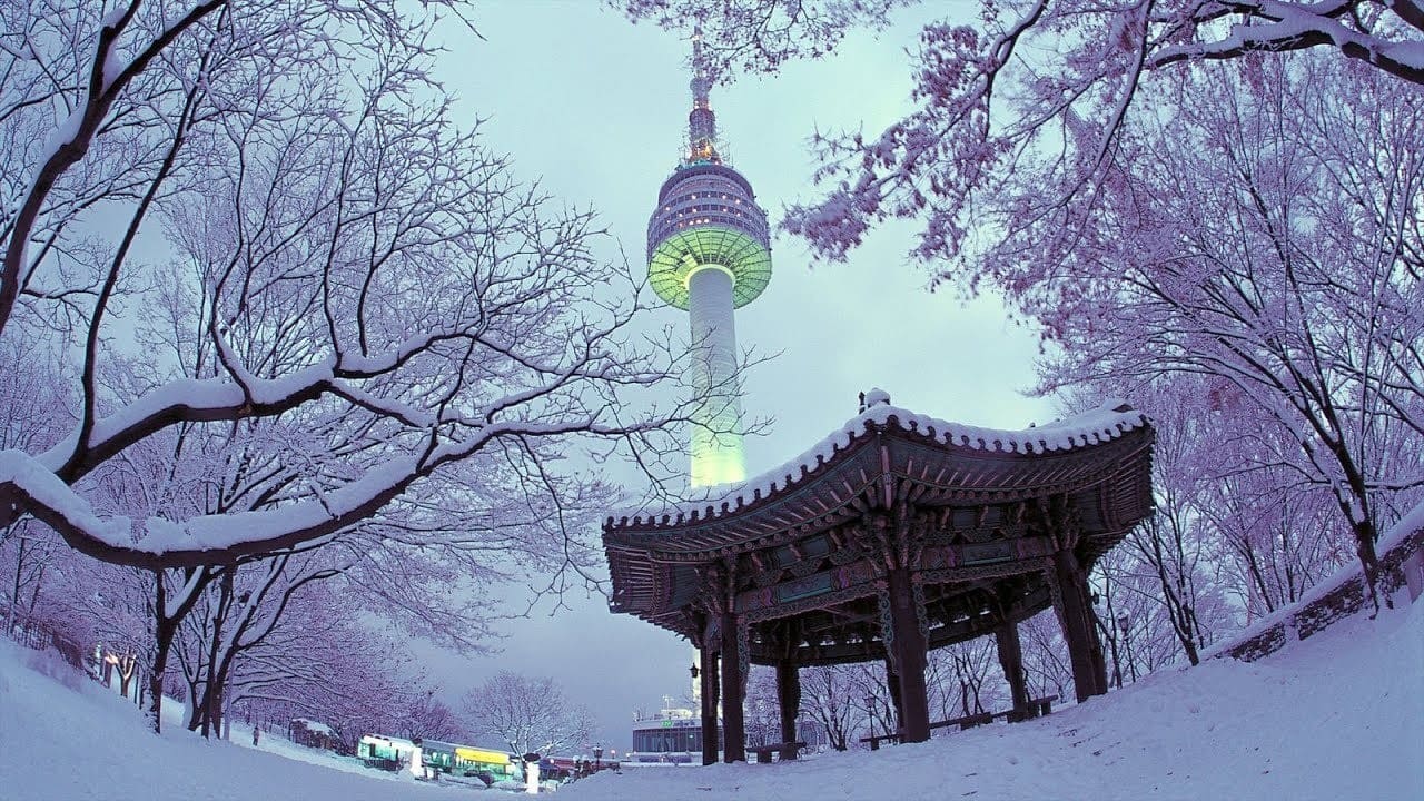 du lịch hàn quốc tháng 12 Seoul tháng 12 rực rỡ với những con phố trang trí Giáng sinh, ánh đèn lung linh và không khí mùa đông đặc trưng